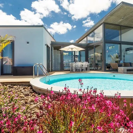 Blue Casa By Hahn *